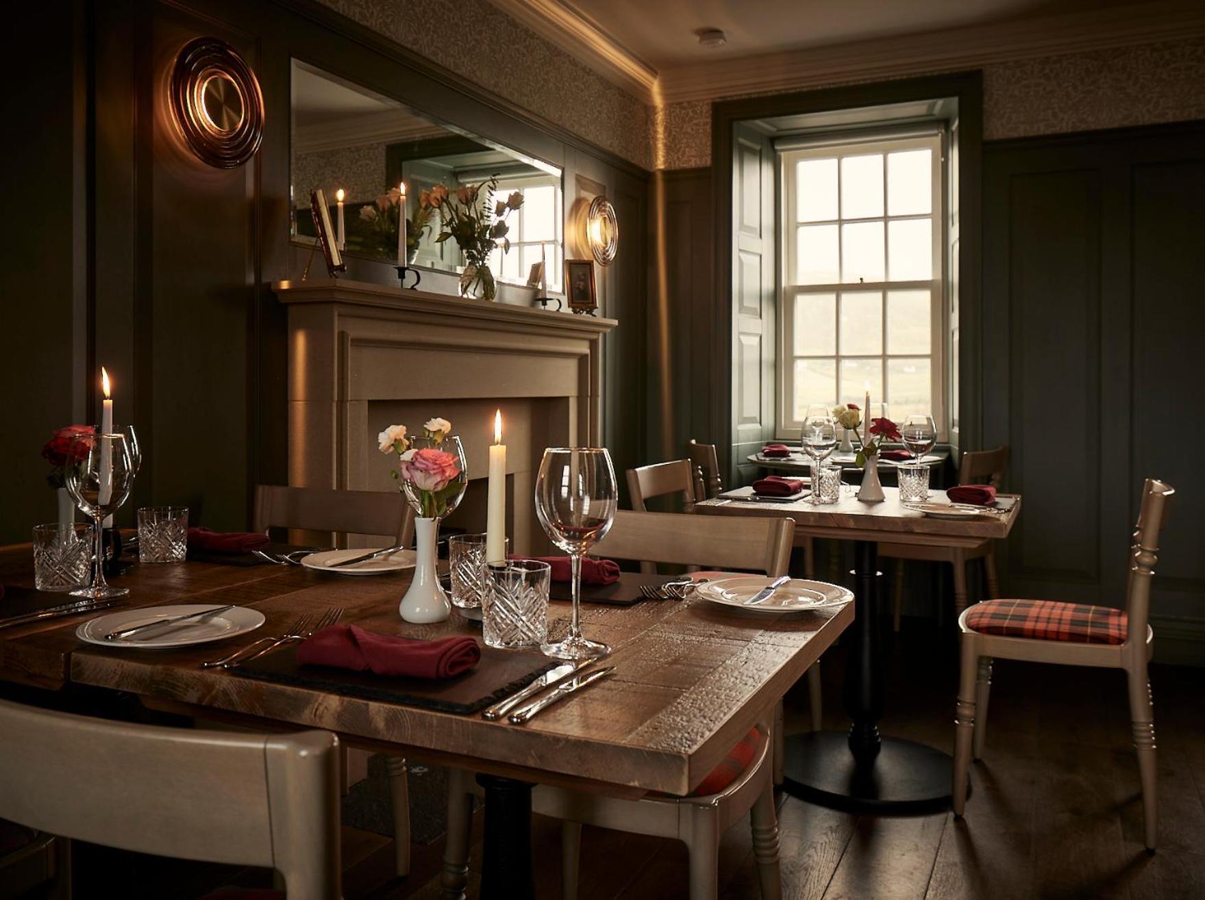 Monkstadt 1745 Restaurant With Rooms Portree Exterior photo